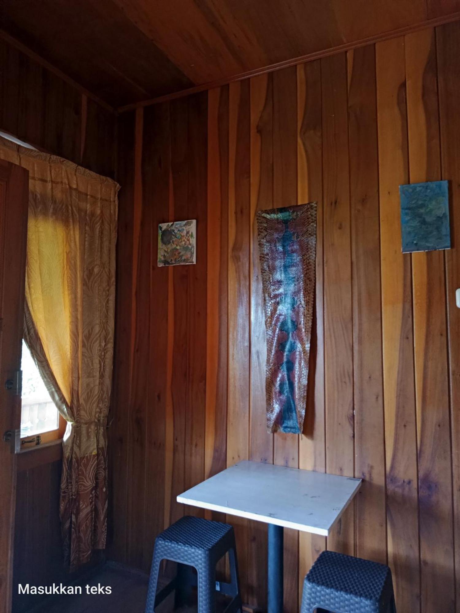 Talaga Tomohon Home Stay And Fishing Pond Exterior photo