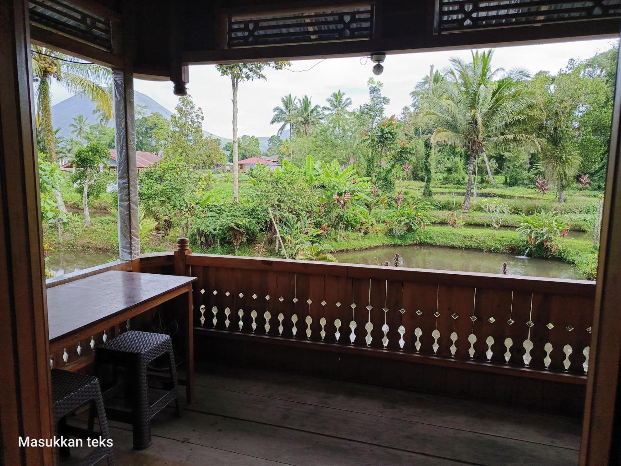 Talaga Tomohon Home Stay And Fishing Pond Exterior photo